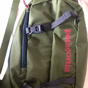 Patagonia Atom 8L Sling Bag